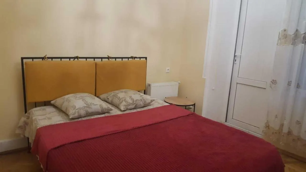 Kargi Youth Hostel 第比利斯